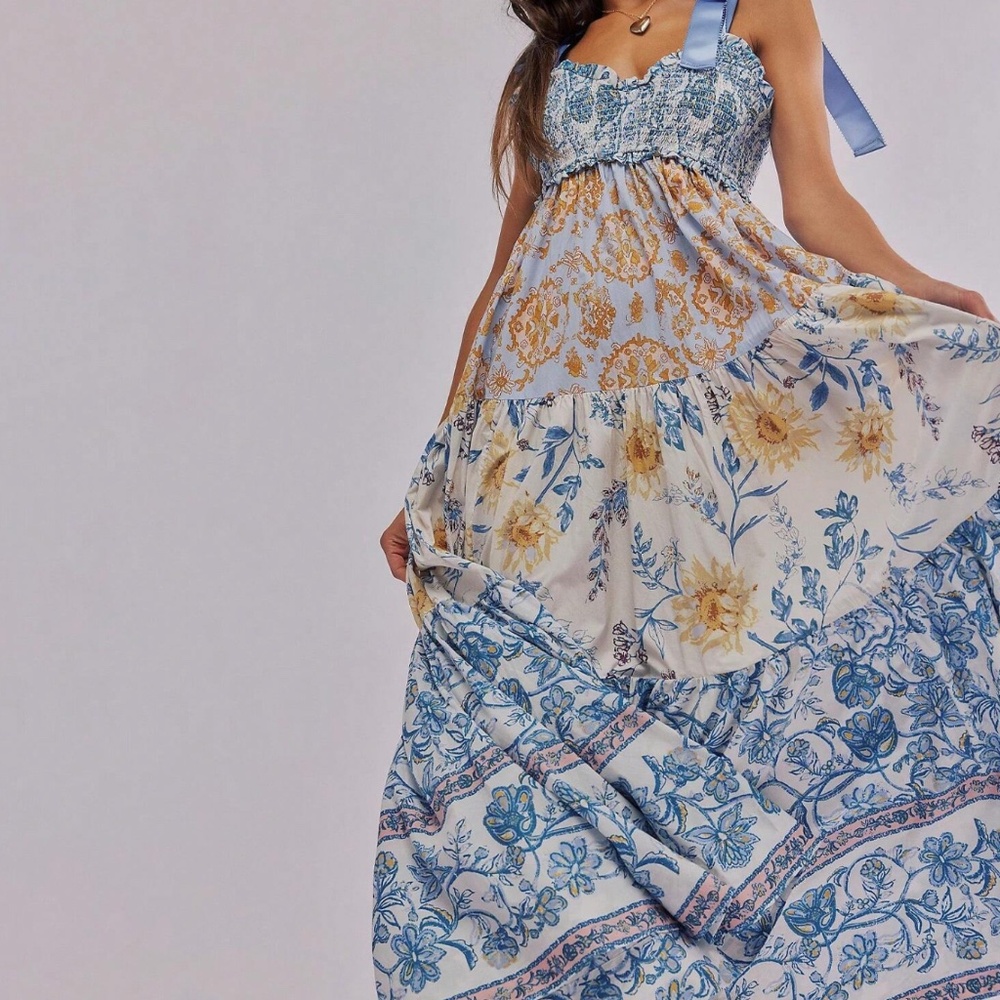 Blue and Cream Floral Tie-Shoulder Maxi Dress - Picture 3 of 5
